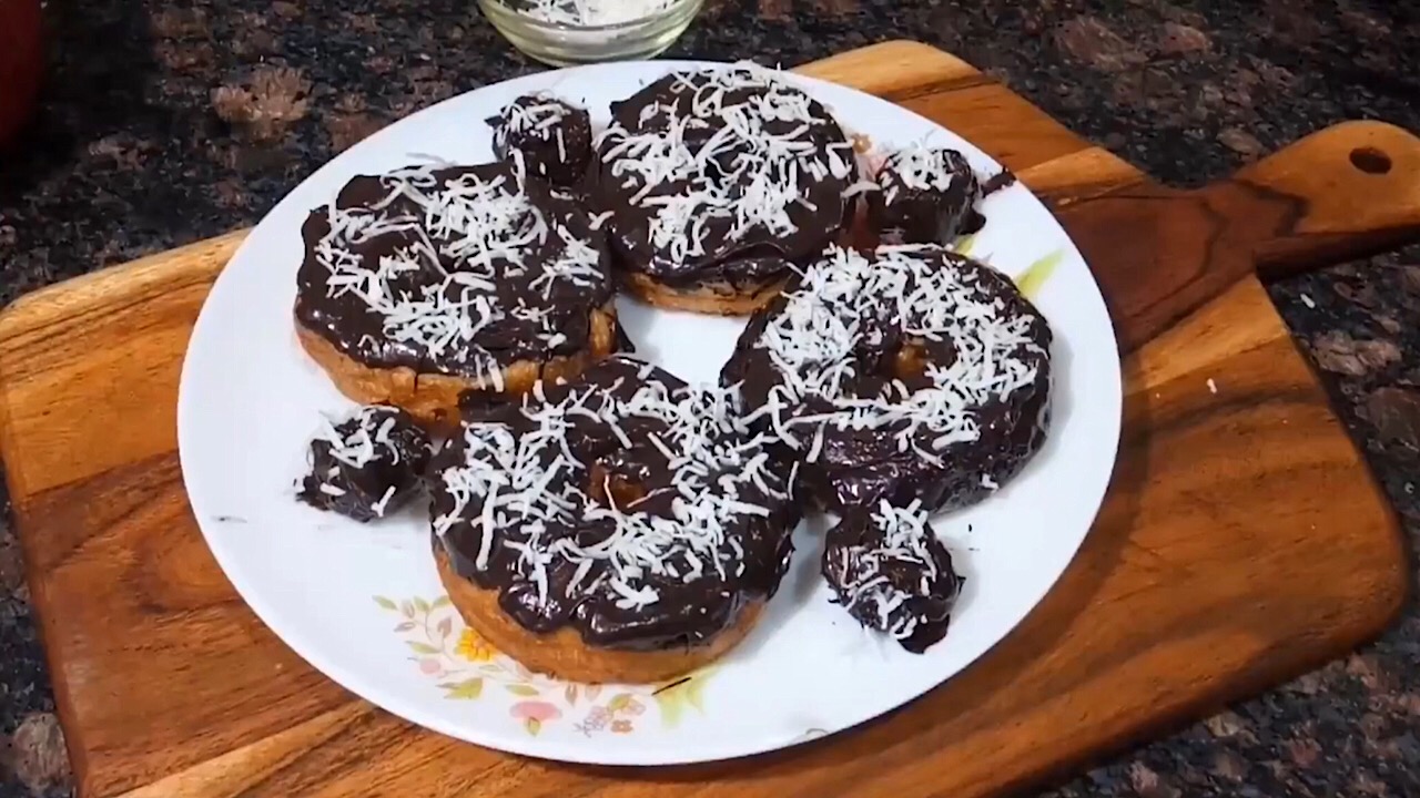 How to make instant chocolate donut