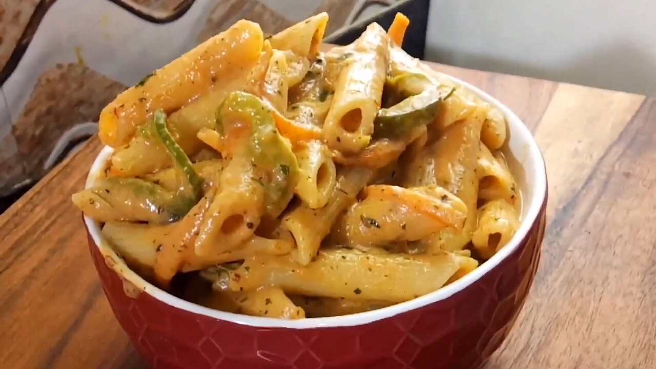 spicy veg Indian pasta