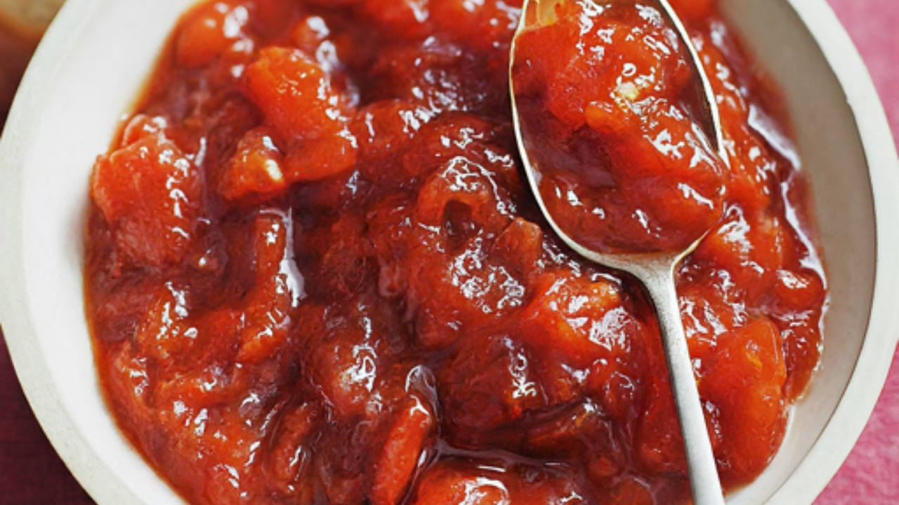 Bengali sweet tomato chutney