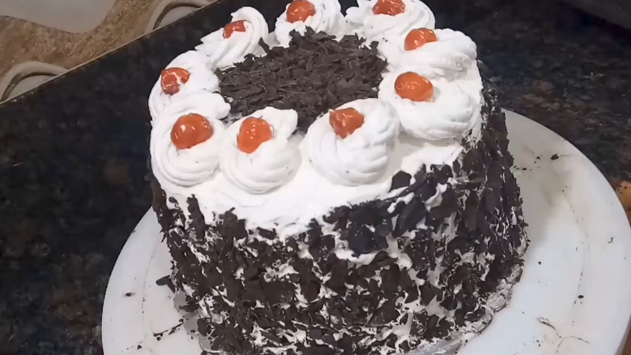 Best easy to Prepare black forest cake at home