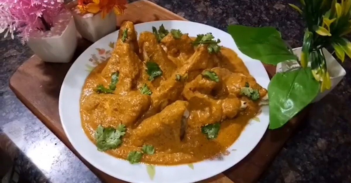 Difference between paneer Pasanda and paneer Butter masala.