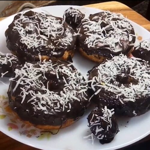 No yeast chocolate donut